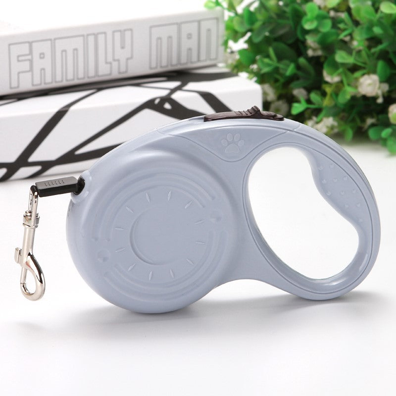Automatic retractable dog leash with brake and lock